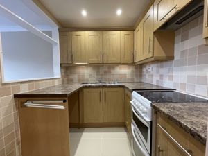 Kitchen- click for photo gallery